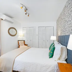 Accueil Chez Francois Couette-café Montréal