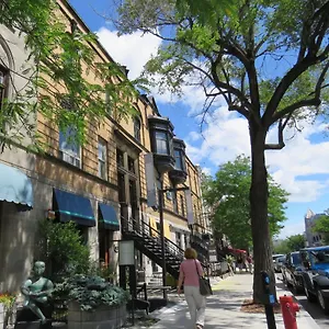 Anne Ma Soeur Anne Hotel Montréal